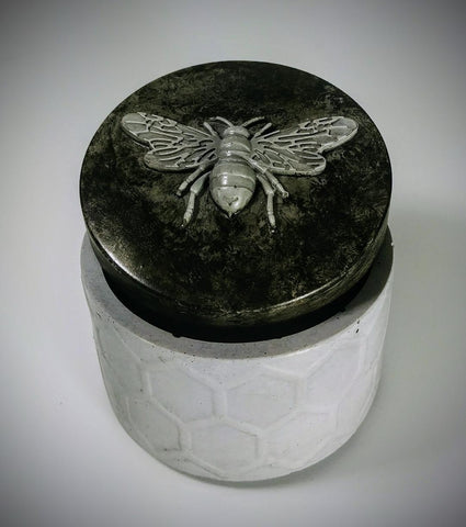 Concrete Round Bee Box