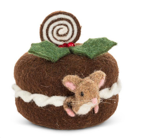 Mouse in Christmas Cake